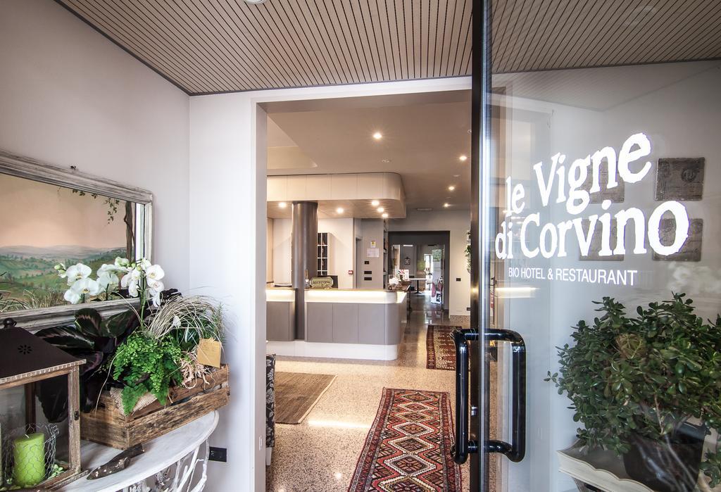 Hotel Le Vigne Di Corvino Casteggio Exterior foto